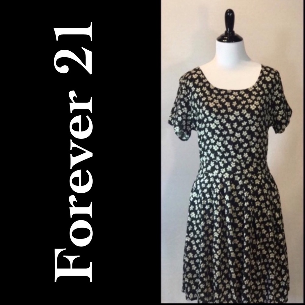 Dress w/Pockets